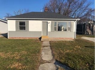 68 Dewitt Ave, Mattoon, IL 61938