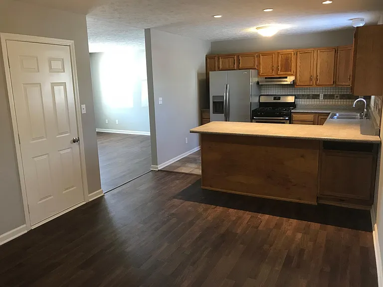 2309 S Zona Ct — Photo 4
