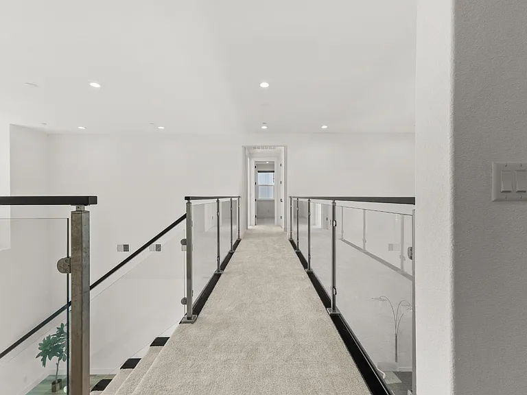 6162 Kings Peak Dr — Photo 18