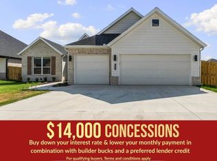 2113 Porter St, Pea Ridge, AR 72751
