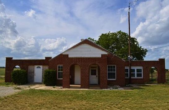 1st image of 379 County Road 306