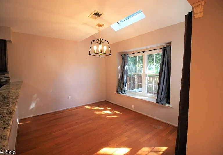 83 Winchester Way — Photo 9
