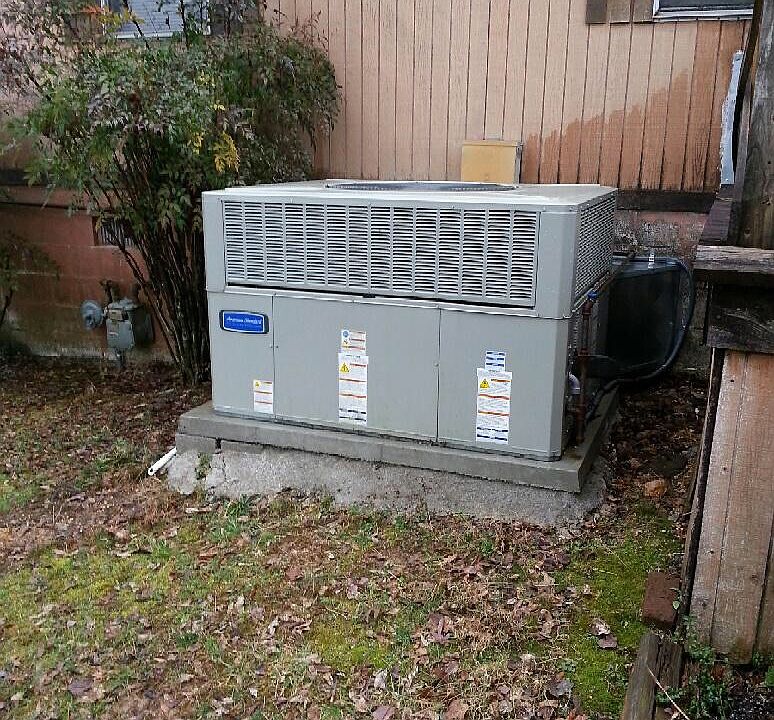 2nd image of 3149 Sanders Road