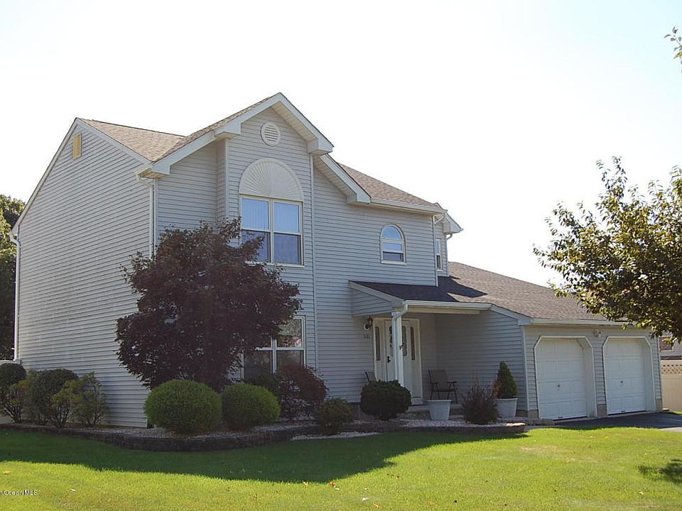 1st image of 1081 White Oak Ct