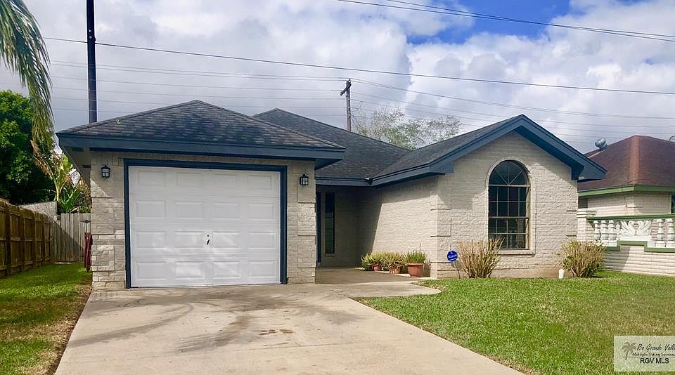 1st image of 414 Pera Ln