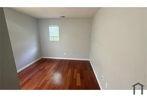 3079 Florence Ave Photo 1