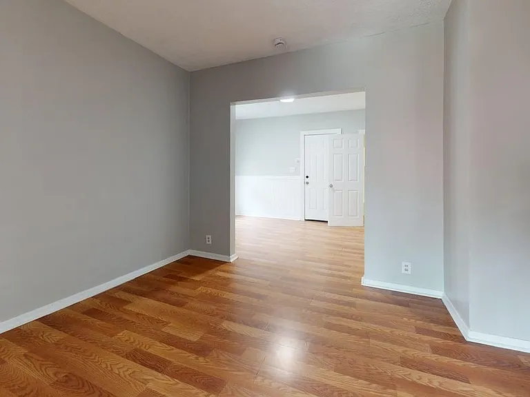 888 Rondel Rd — Photo 11