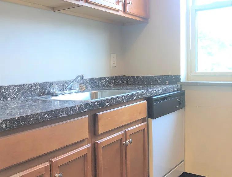 5712 Phillips Ave #B8 — Photo 93