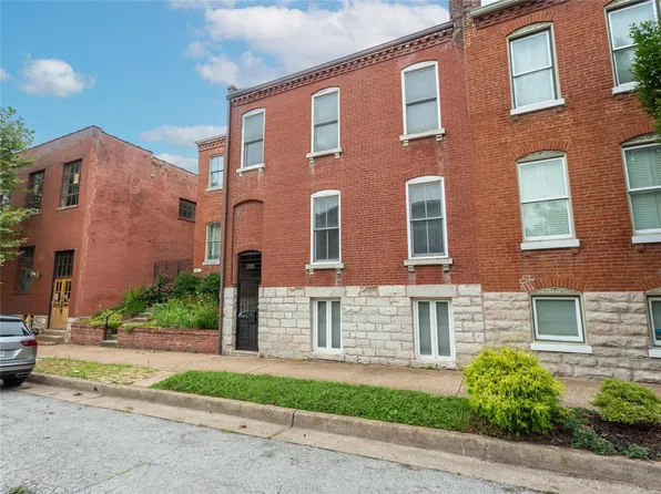3009 Salena St, Saint Louis, MO 63118