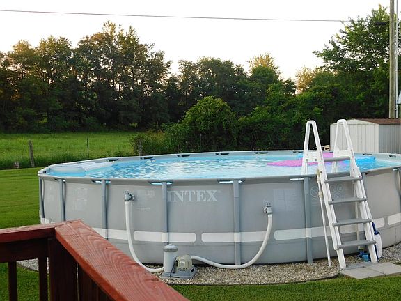 3rd image of 296 Sun Valley Dr