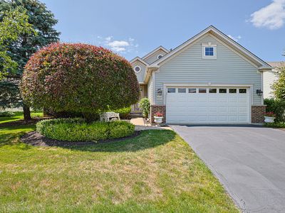 12345 Hickory Ct, Huntley, IL, 60142