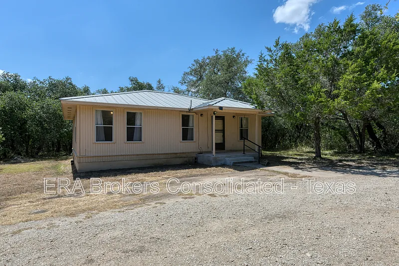 2 bed, 2.0 bath, 1140 sqft, $1,350 — Photo 3