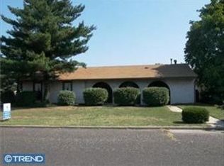 101 Leon Ave, Delran, NJ 08075