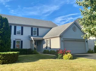 710 Kenmare Dr, Des Plaines, IL