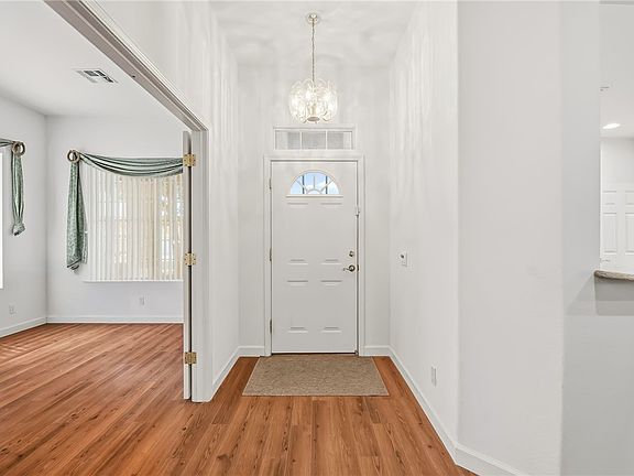 4th image of 2246 Brookfield Drive