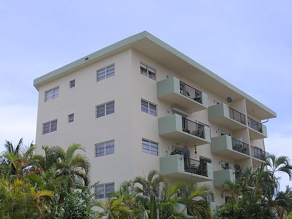 4th image of 7830 Dickens Ave APT 401