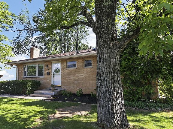 3rd image of 1297 Shanley Dr