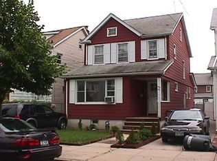 24352 144th Ave, Rosedale, NY 11422