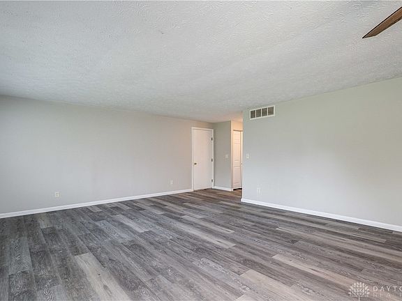 5th image of 7240 Kirkview Dr