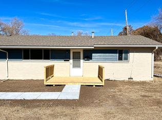 1604 N Washington Ln #1606, Augusta, KS 67010