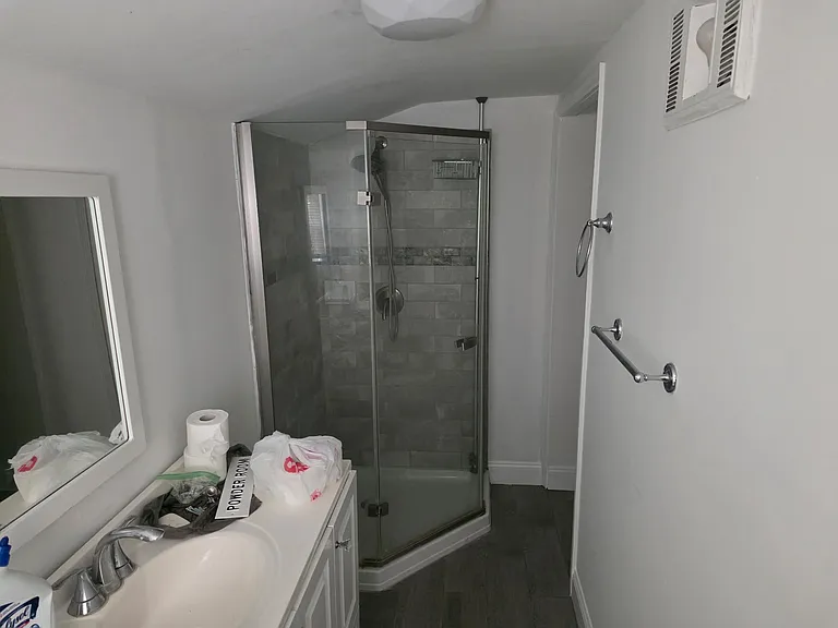 2375 Jennie Ave — Photo 7