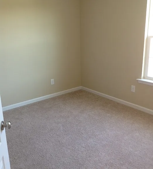 933 Ileagnes Rd — Photo 19
