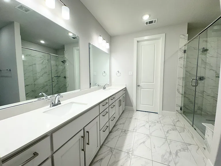 8103 Emsworth Dr — Photo 20