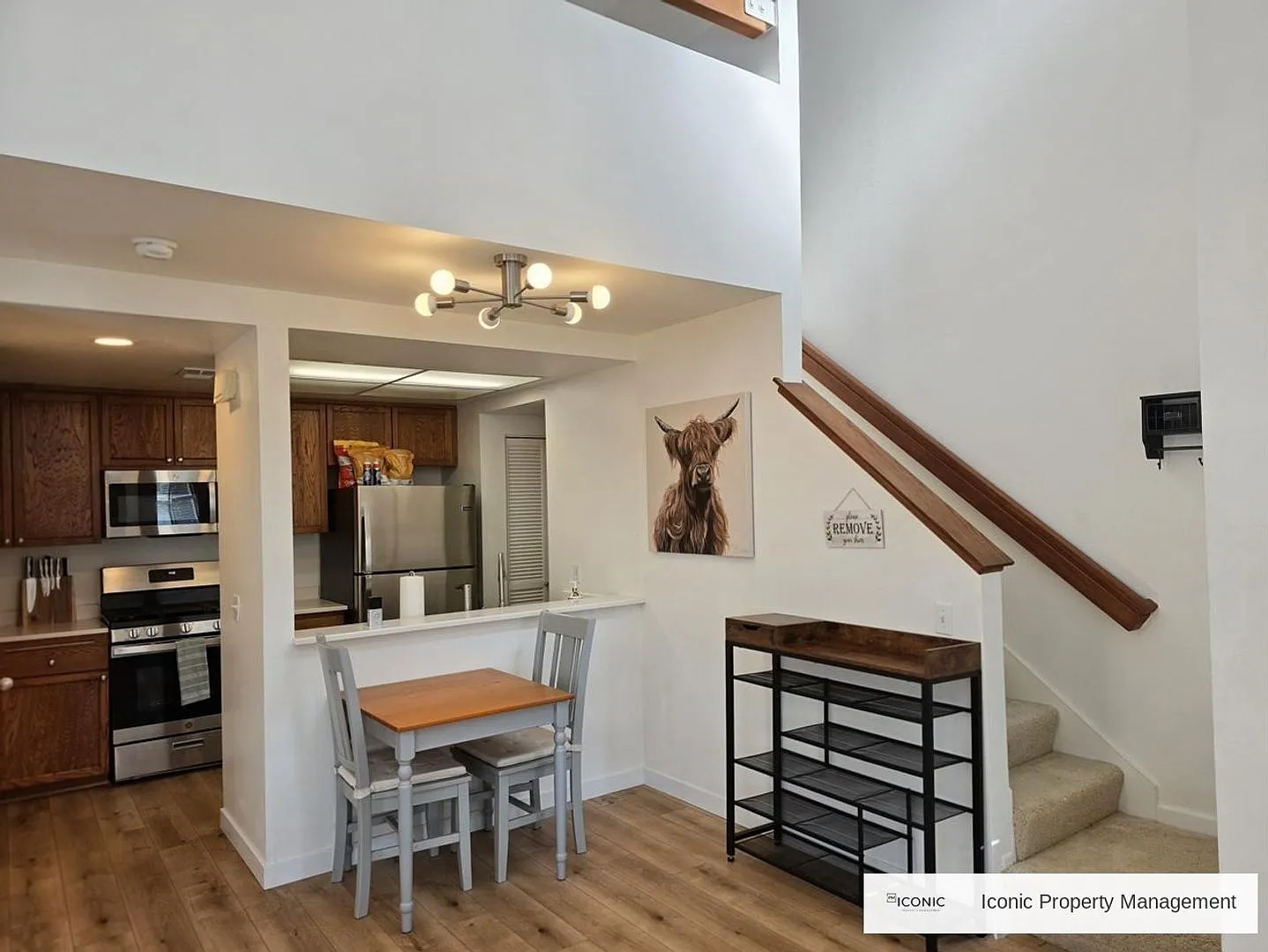 Resort-Style Living in the Heart of Downtown Move-In Ready 1BR at Park Row — Photo 2