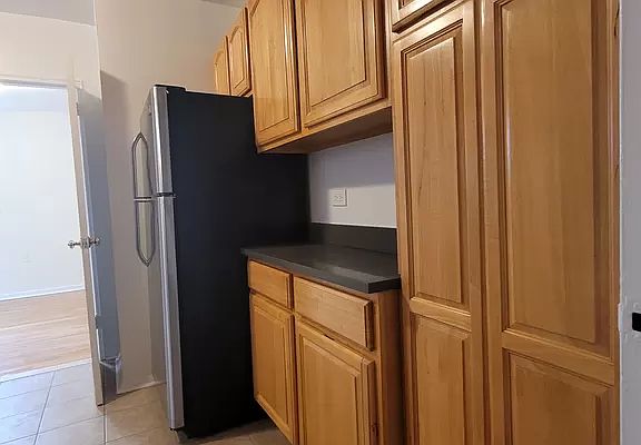 5th image of 63-84 Saunders St #5N