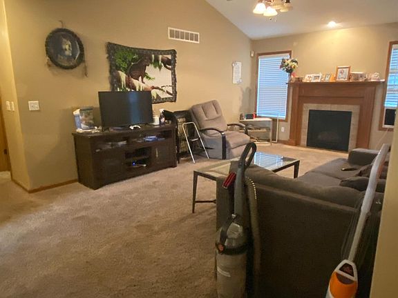 2nd image of 2712 Sage Ct