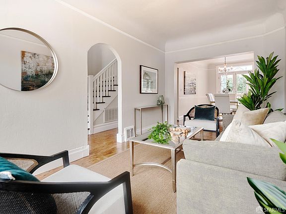 4th image of 559 Edinburgh St