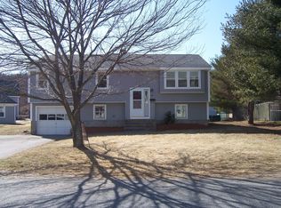 64 Orchard St, South Grafton, MA 01560