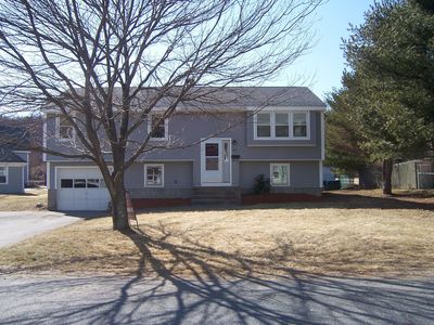 64 Orchard St, South Grafton, MA, 01560