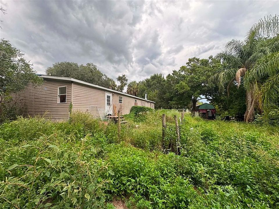 1st image of 6702 NE 1ST STREET