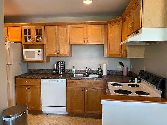 4th image of 603 W Park Ave APT 201