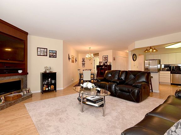 3rd image of 3100 Lexington Ln APT 109
