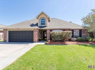 38420 Highland Terrace Ave, Denham Springs, LA 70706