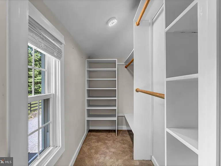 750 S 20th St — Photo 19