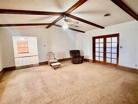 4th image of 164 Poppy Rd