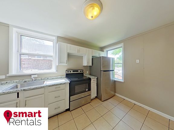 2nd image of 3437 Winnebago St #2F