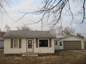 2nd image of 2845 Wisner Blvd