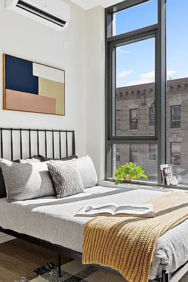 Rented by Compass | media 27