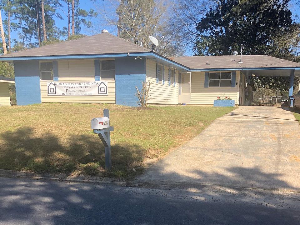 Exterior FRONT OF HOUSE