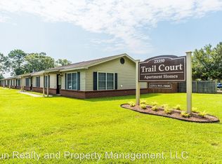 23350 County Road 65 APT 8, Robertsdale, AL 36567
