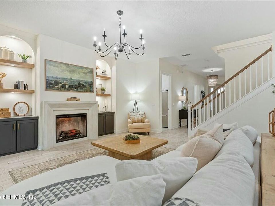 1st image of 349 VILLAGE GRANDE Drive