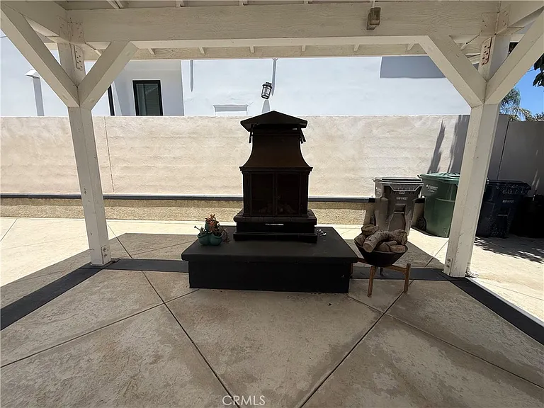 616 Huntington St — Photo 14