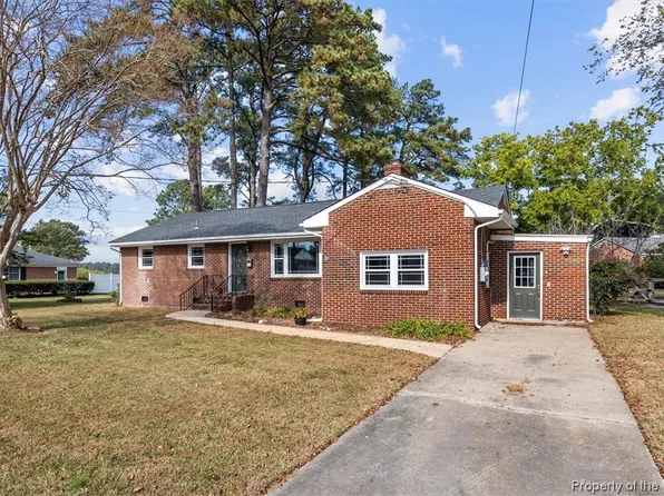 410 Shoreline Dr, Hampton, VA 23669