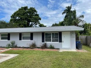 5662 Birdsong Ln, Bokeelia, FL 33922