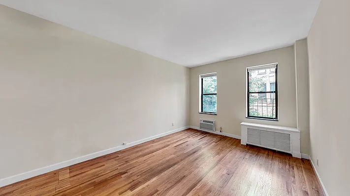 Rented by Douglas Elliman | media 12