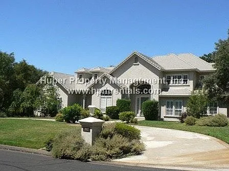 5532 W Saint Francis Cir photo 1